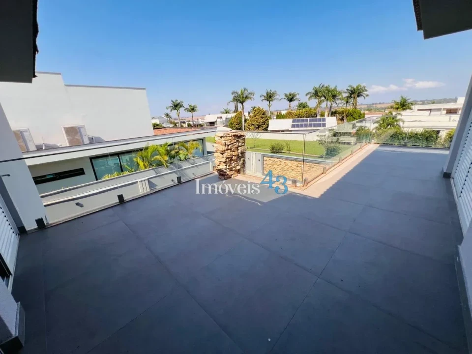 CASA ALTO PADRÃO - VILLAGIO DO ENGENHO
