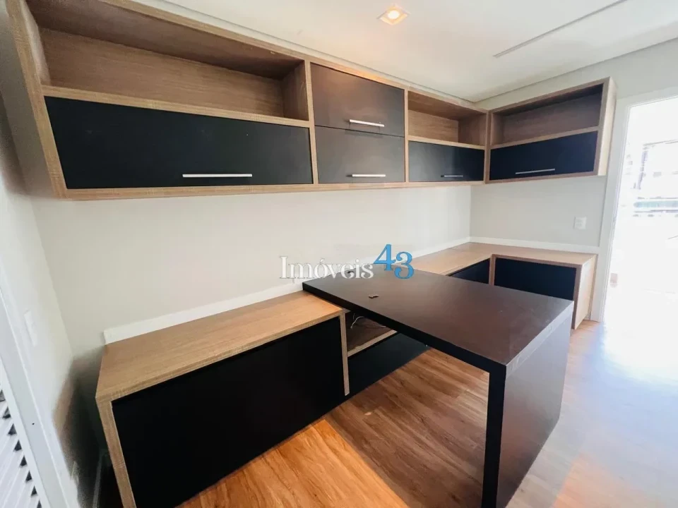 CASA ALTO PADRÃO - VILLAGIO DO ENGENHO