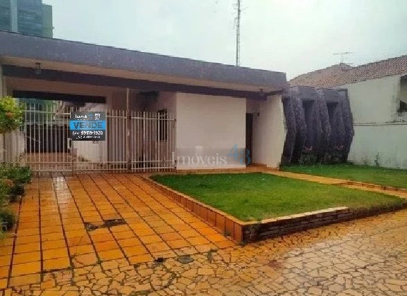 CASA COMERCIAL - CENTRO