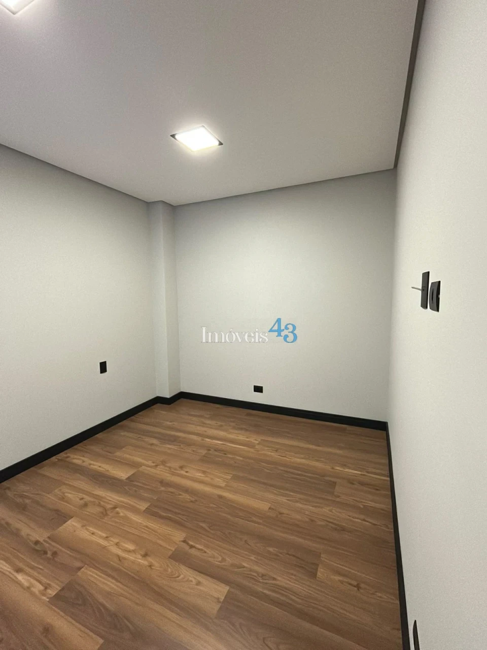 Imagens do imóveis CASA DE ALTO PADRÃO - ROYAL BOULEVARD RESIDENCE