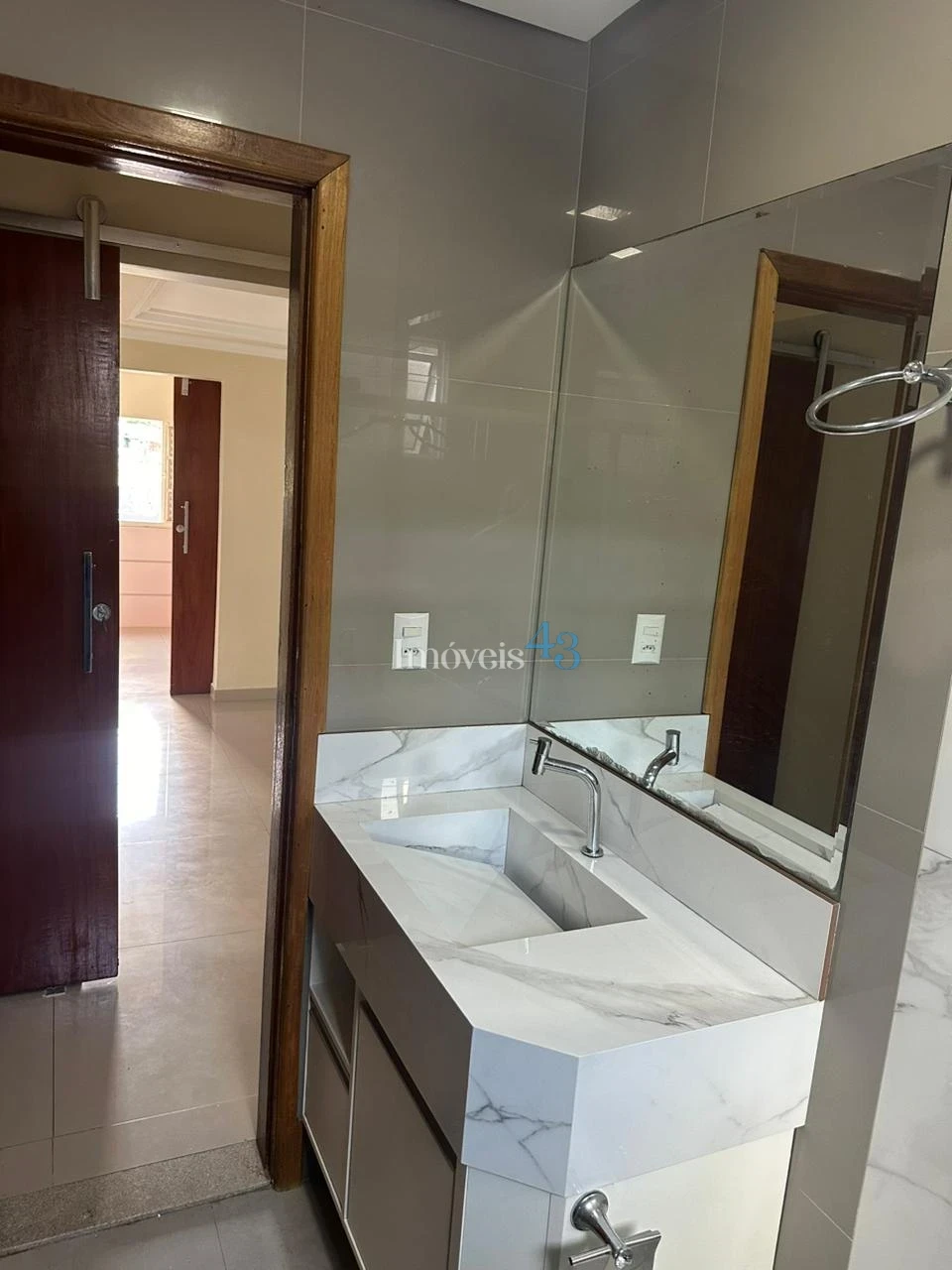 Imagens do imóveis CASA A VENDA - LONDRINA
