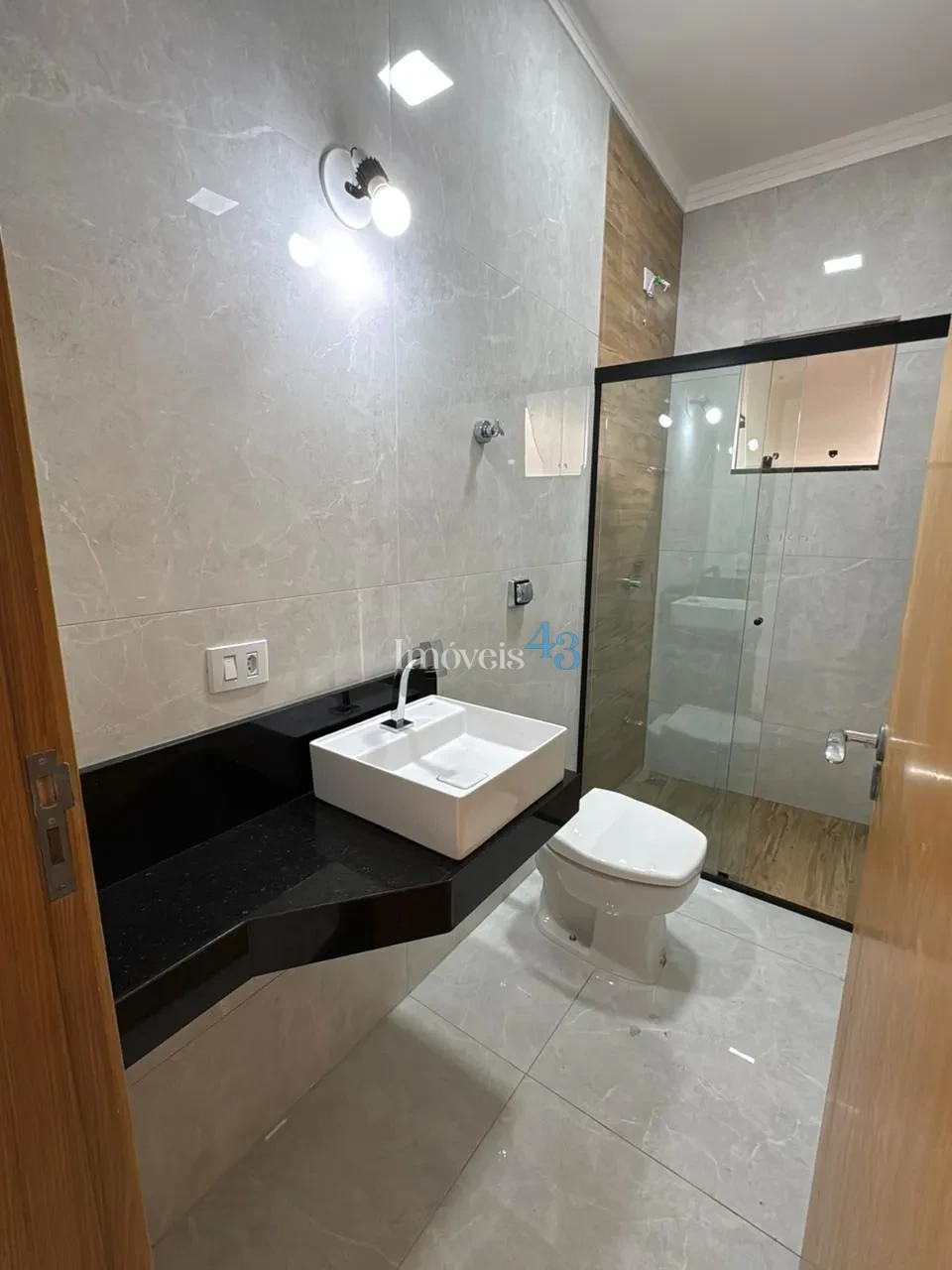 Imagens do imóveis CASA - JD. MONTE ALTO