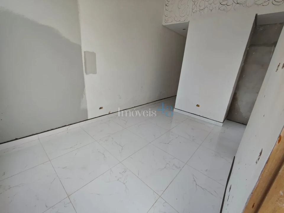 CASA A VENDA - JD COLUMBIA - LONDRINA