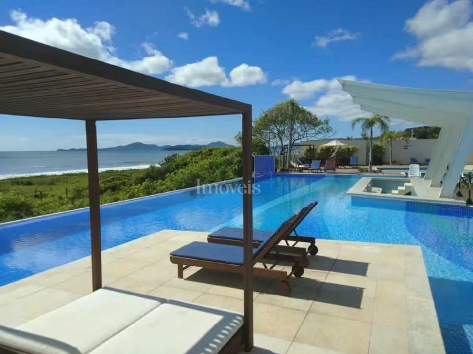 BALI BEACH HOME CLUB