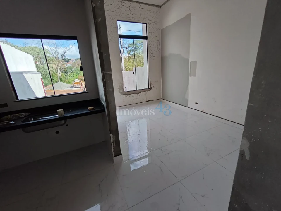 CASA A VENDA - JD COLUMBIA - LONDRINA