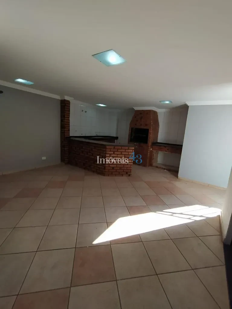 Imagens do imóveis CASA A VENDA - JARDIM COLUMBIA IV -ARAPONGAS