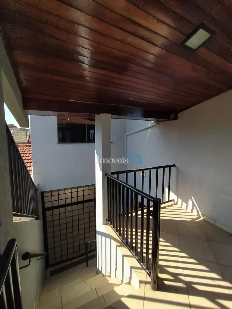 Imagens do imóveis CASA A VENDA - JARDIM COLUMBIA IV -ARAPONGAS