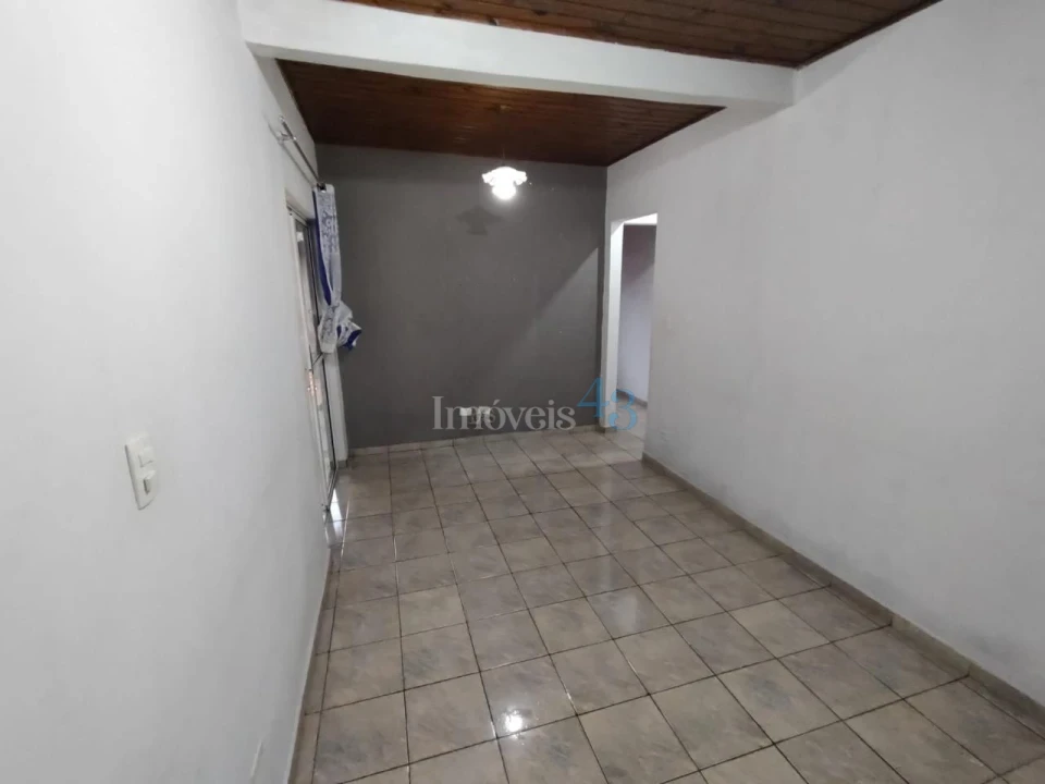 Imagens do imóveis CASA COM EDÍCULA - Conj. Hab. Jose Giordano