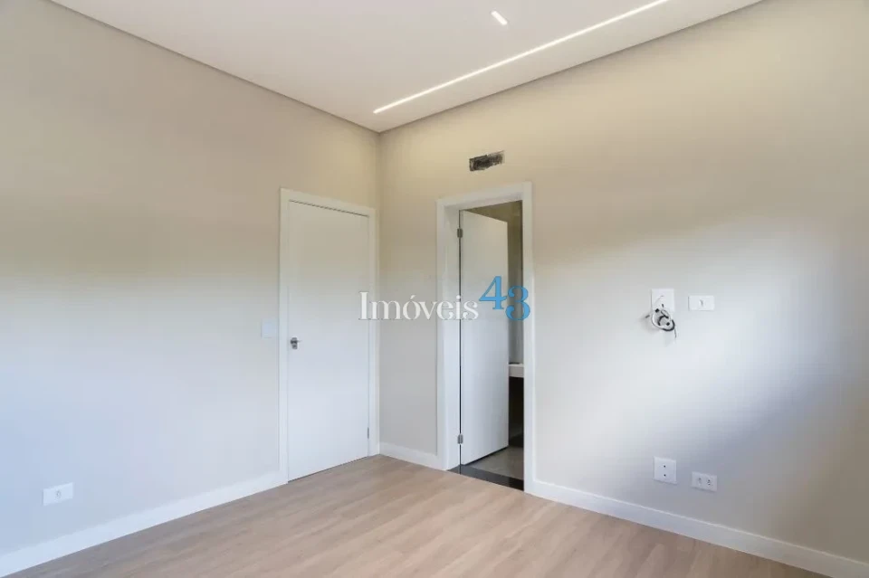 Imagens do imóveis CASA A VENDA -VILLAGIO DO ENGENHO
