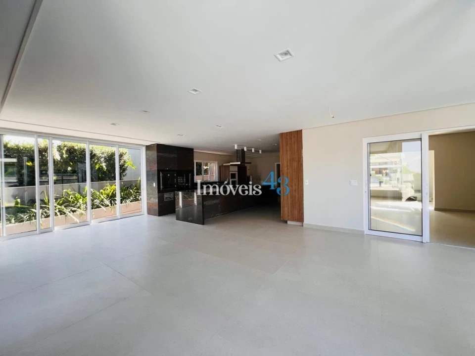 CASA ALTO PADRÃO - VILLAGIO DO ENGENHO