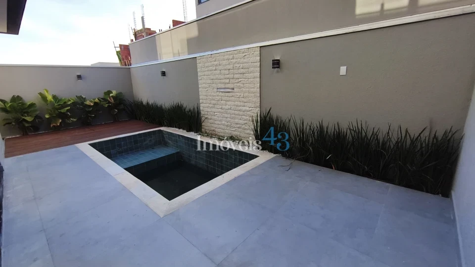 Imagens do imóveis Casa em Condomínio Fechado - Londrina