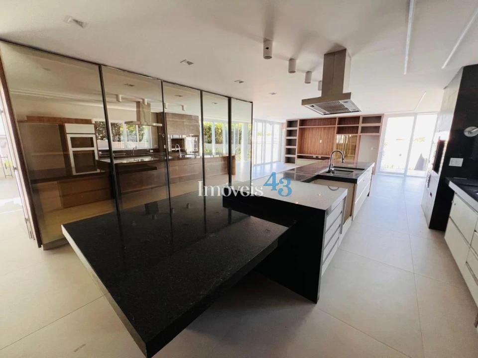 CASA ALTO PADRÃO - VILLAGIO DO ENGENHO