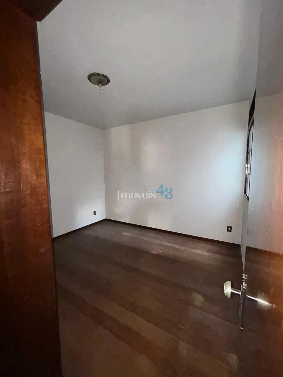 Imagens do imóveis CASA A VENDA - JD VILA RICA - CAMBE-PR