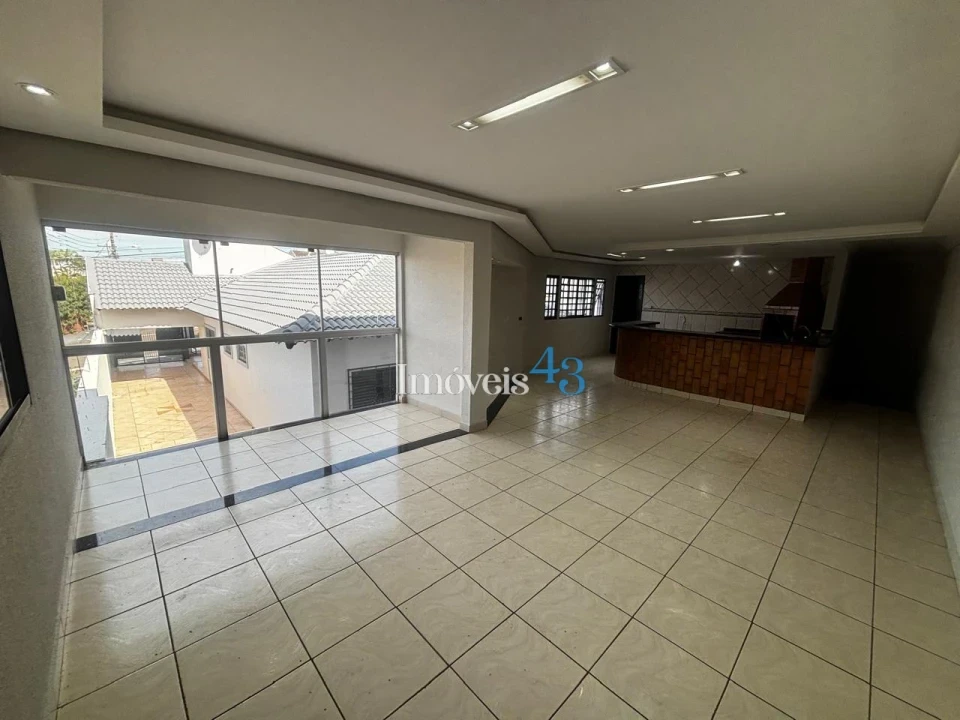 Imagens do imóveis CASA A VENDA - JD PLANALTO VERDE -CAMBÉ-PR.
