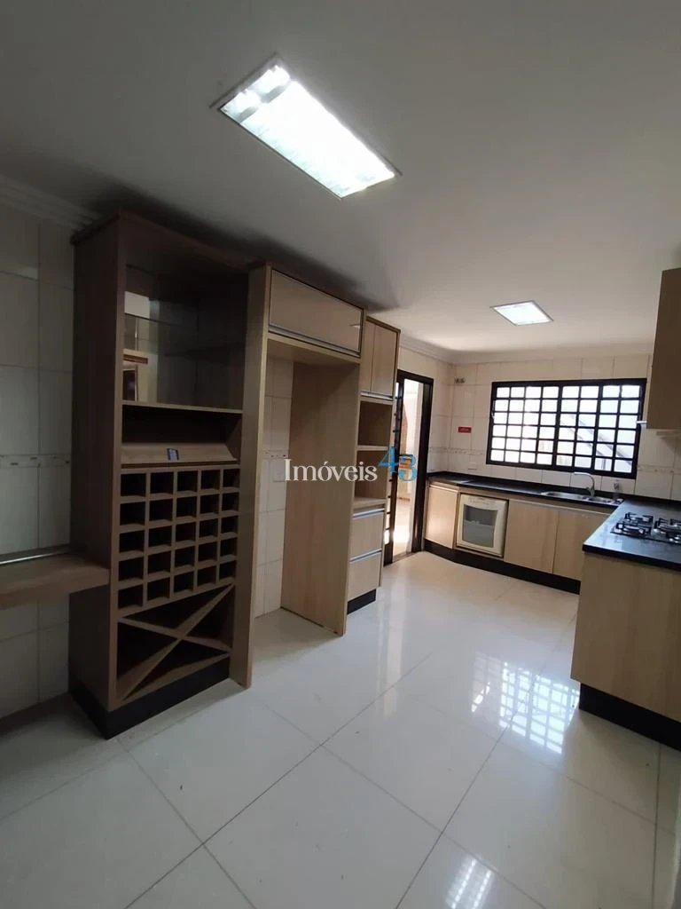 Imagens do imóveis CASA A VENDA - JARDIM COLUMBIA IV -ARAPONGAS