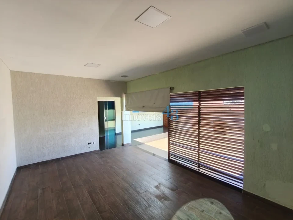 Imagens do imóveis ESQUINA COMERCIAL