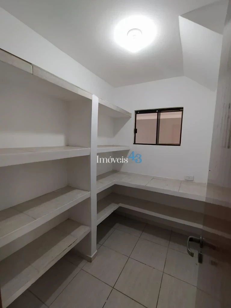 Imagens do imóveis CASA A VENDA - JARDIM COLUMBIA IV -ARAPONGAS