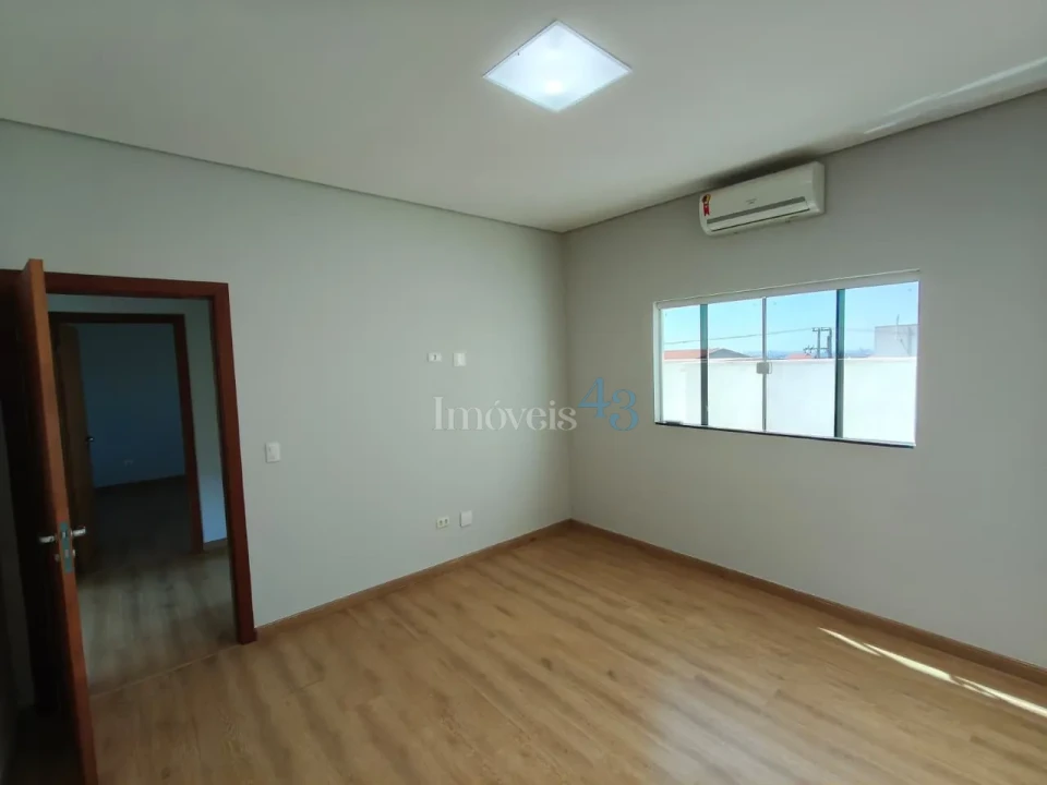 Imagens do imóveis ESQUINA COMERCIAL
