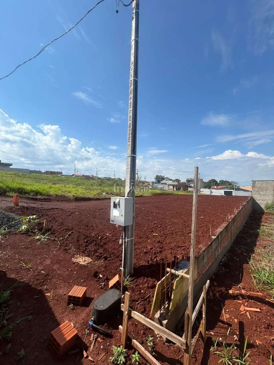 Imagens do imóveis TERRENO RESIDENCIAL - PRONTO PARA CONSTRUIR