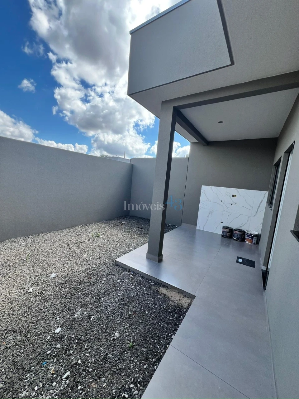 Imagens do imóveis CASA NOVA - JD. PARANÁ