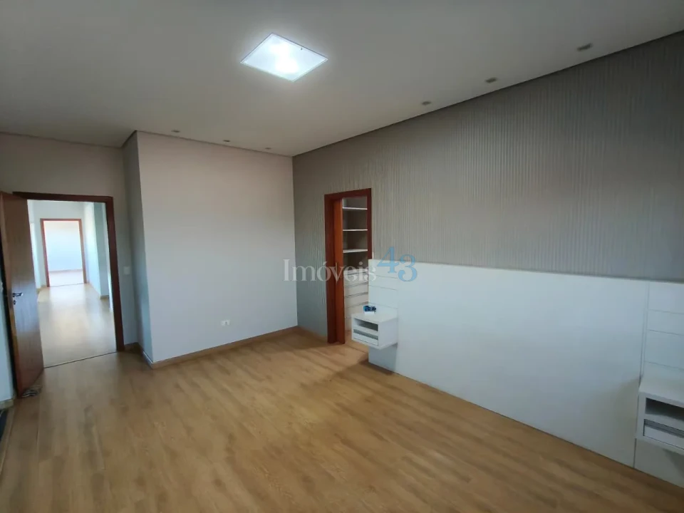 Imagens do imóveis ESQUINA COMERCIAL