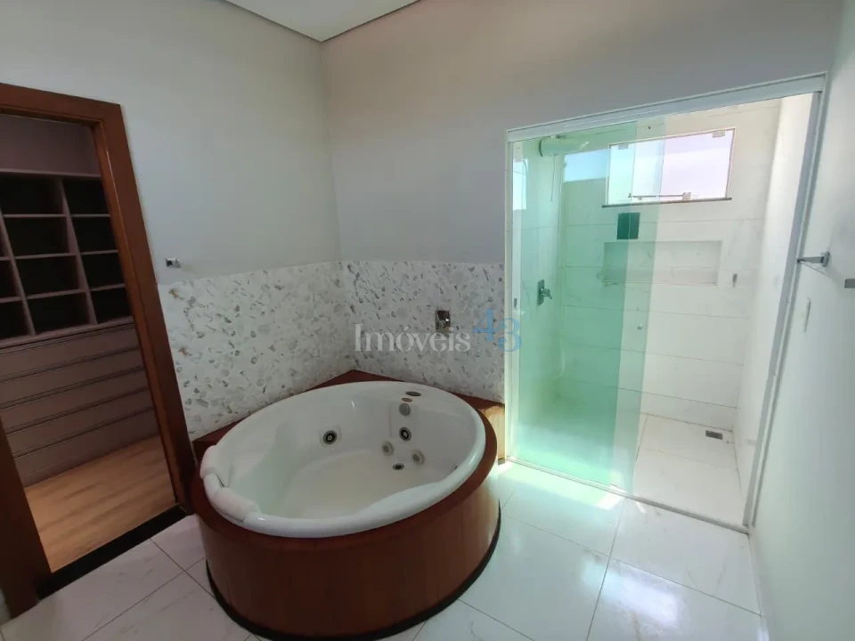 Imagens do imóveis ESQUINA COMERCIAL
