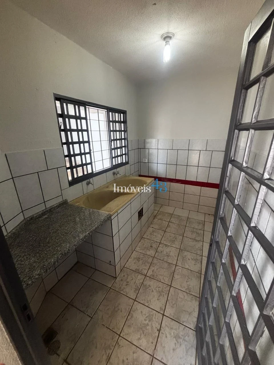 Imagens do imóveis CASA A VENDA - JD PLANALTO VERDE -CAMBÉ-PR.