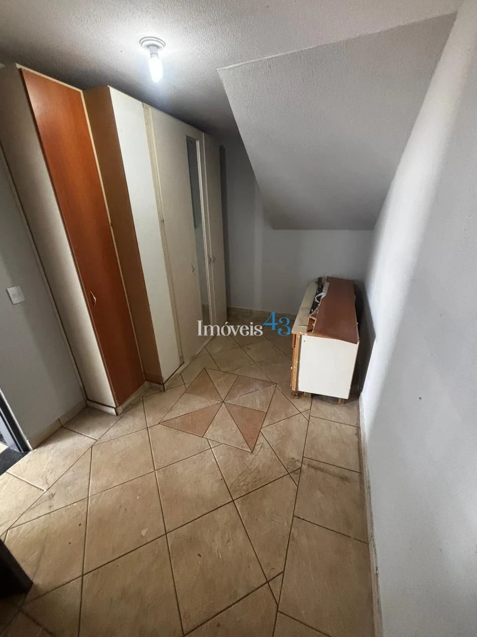 Imagens do imóveis CASA A VENDA - JD PLANALTO VERDE -CAMBÉ-PR.