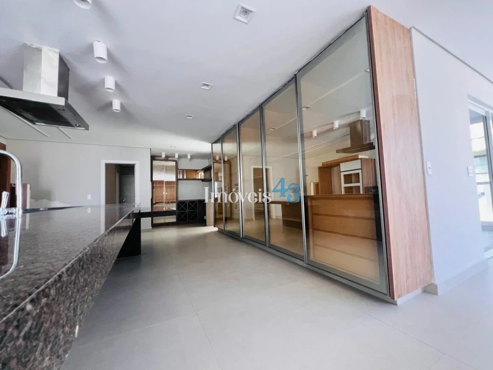 CASA ALTO PADRÃO - VILLAGIO DO ENGENHO