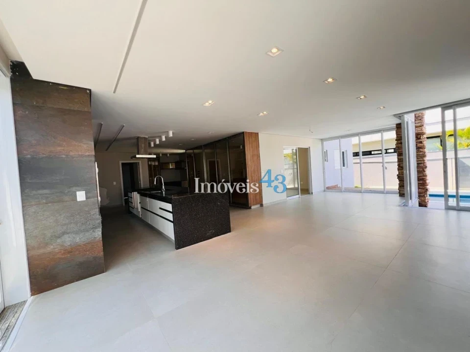 CASA ALTO PADRÃO - VILLAGIO DO ENGENHO