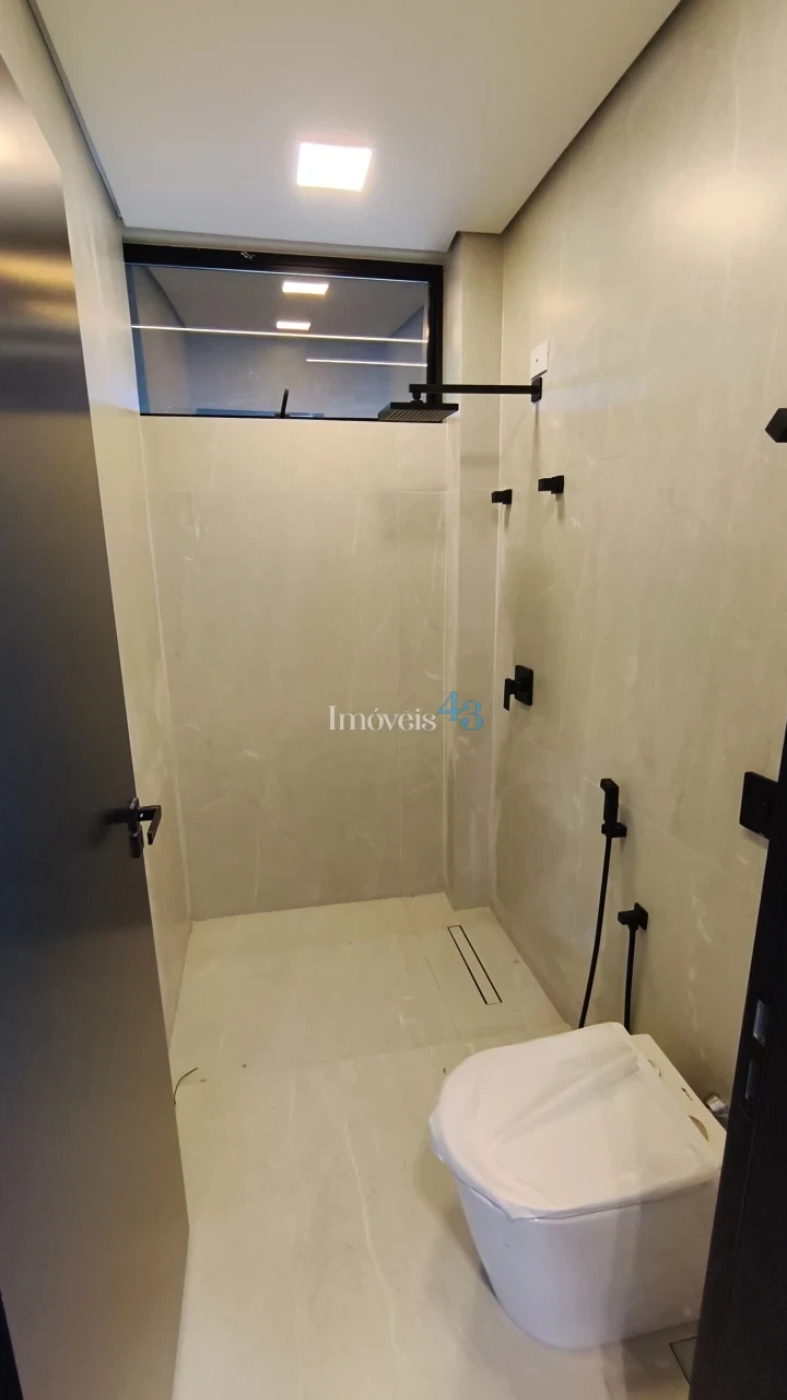 Imagens do imóveis Casa em Condomínio Fechado - Londrina