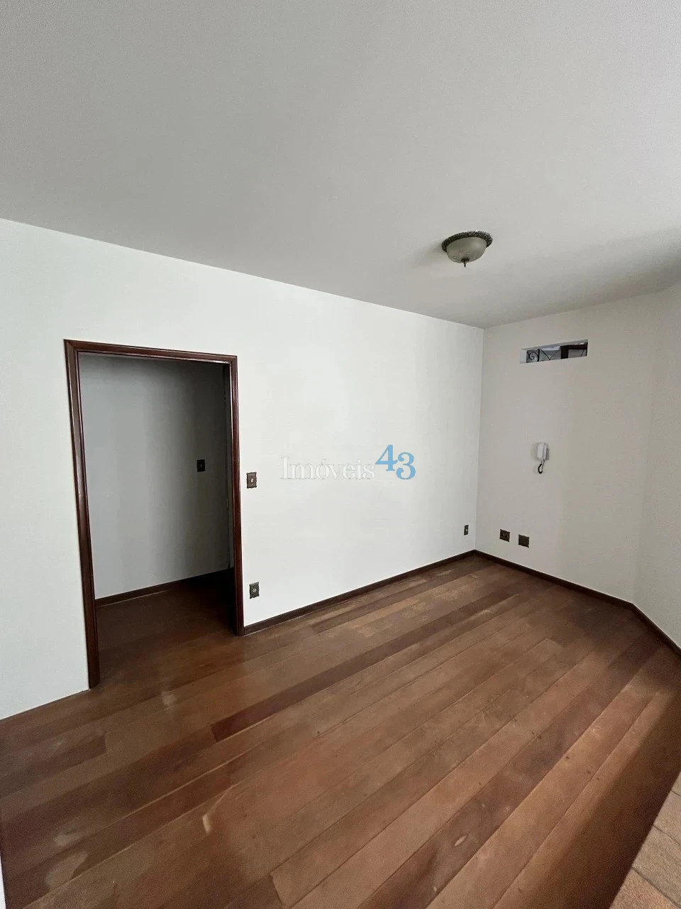 Imagens do imóveis CASA A VENDA - JD VILA RICA - CAMBE-PR