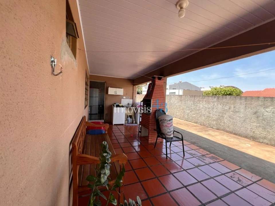 Imagens do imóveis CASA JD TAROBA -CAMBE-PR