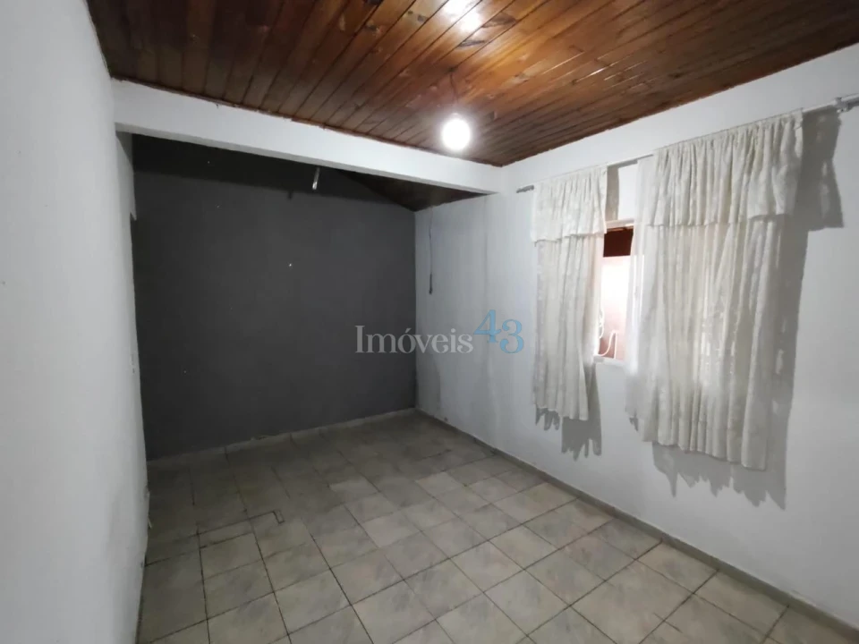 Imagens do imóveis CASA COM EDÍCULA - Conj. Hab. Jose Giordano