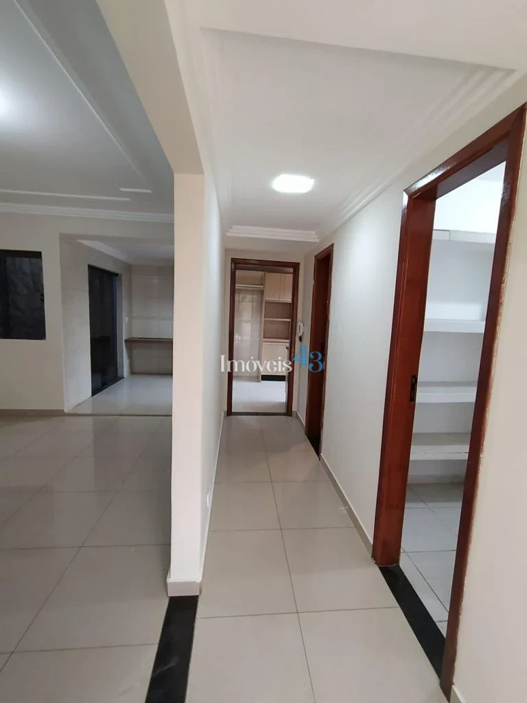 Imagens do imóveis CASA A VENDA - JARDIM COLUMBIA IV -ARAPONGAS