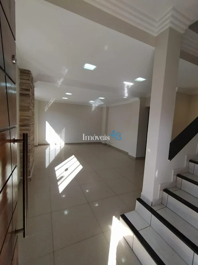 Imagens do imóveis CASA A VENDA - JARDIM COLUMBIA IV -ARAPONGAS