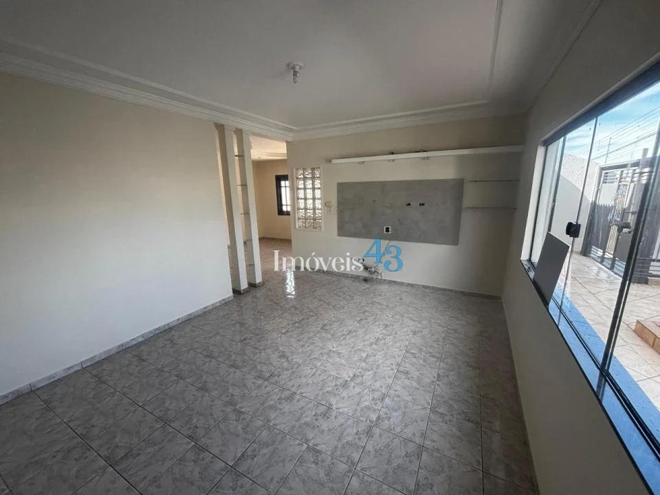 Imagens do imóveis CASA A VENDA - JD PLANALTO VERDE -CAMBÉ-PR.