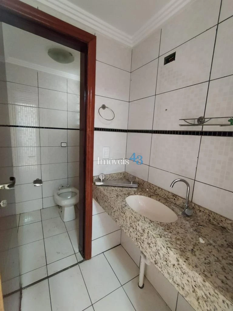 Imagens do imóveis CASA A VENDA - JARDIM COLUMBIA IV -ARAPONGAS