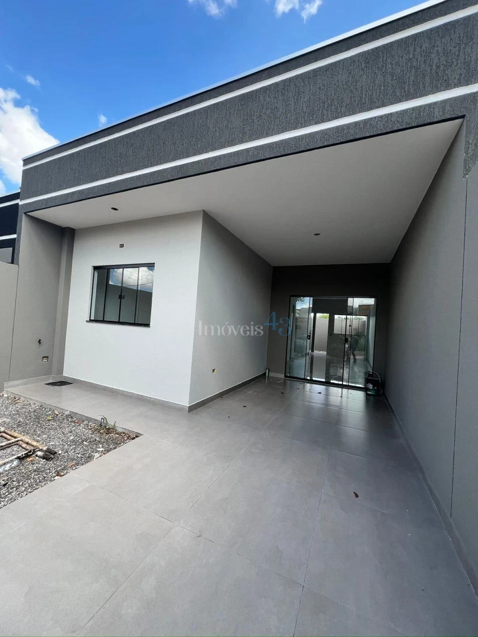 Imagens do imóveis CASA NOVA - JD. PARANÁ