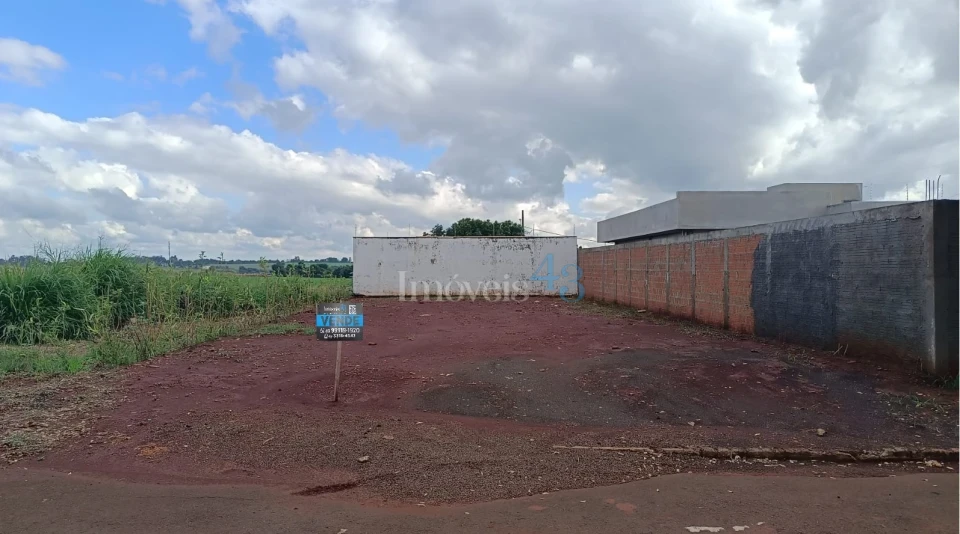 TERRENO  -  RESIDENCIAL DAS TORRES