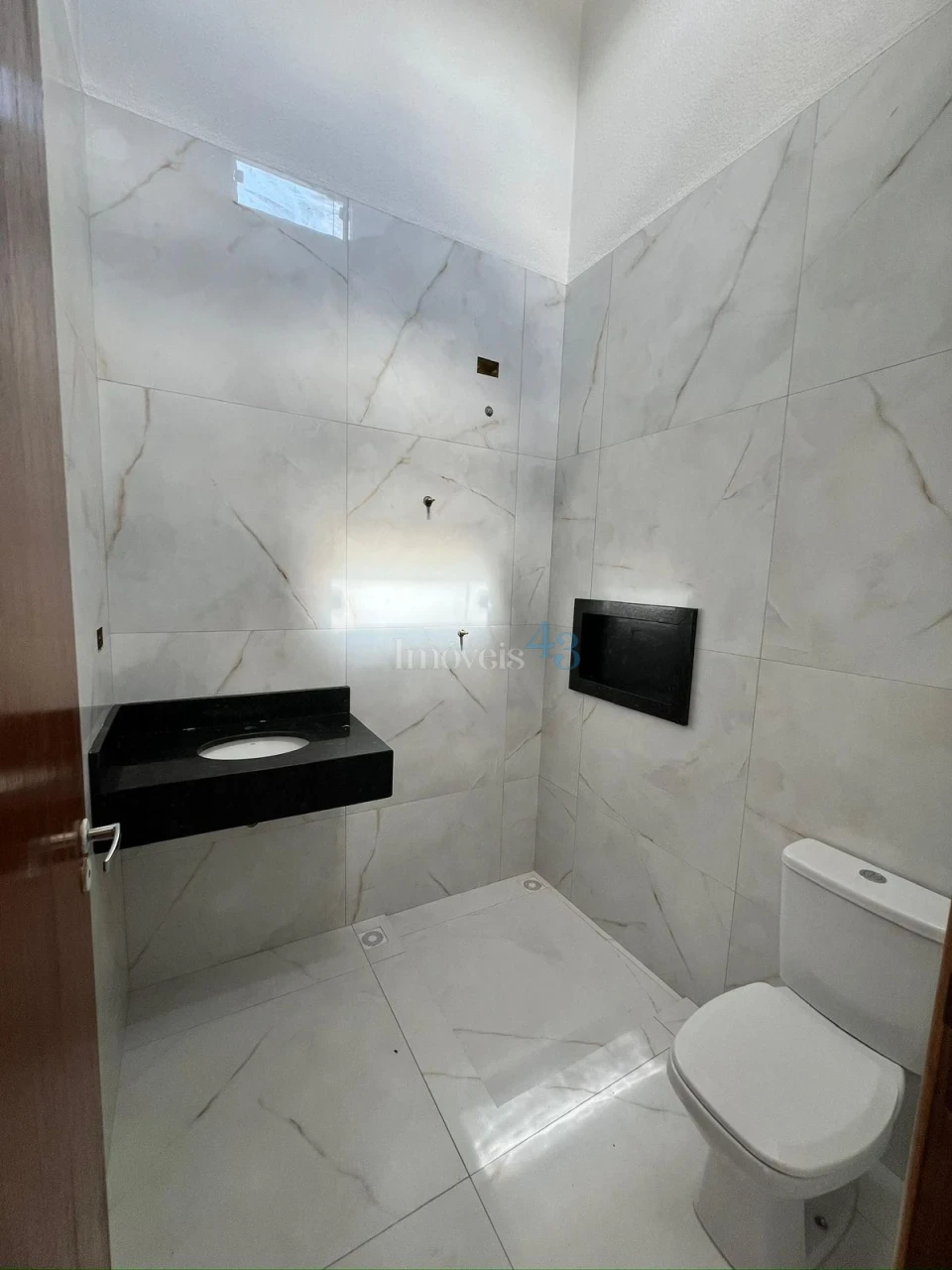 Imagens do imóveis CASA NOVA - JD. PARANÁ