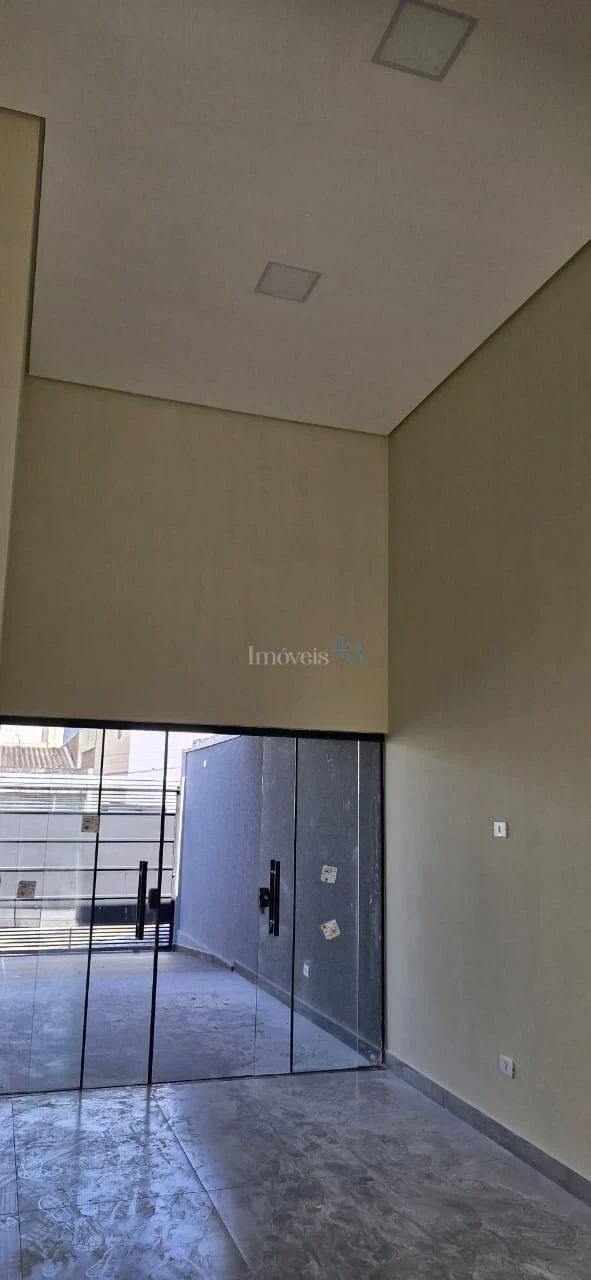 Imagens do imóveis CASA NOVA - JD. VALE VERDE
