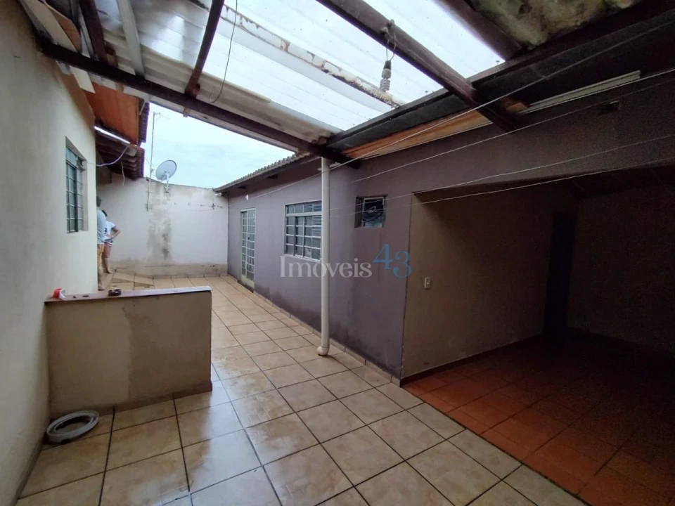 Imagens do imóveis CASA COM EDÍCULA - Conj. Hab. Jose Giordano