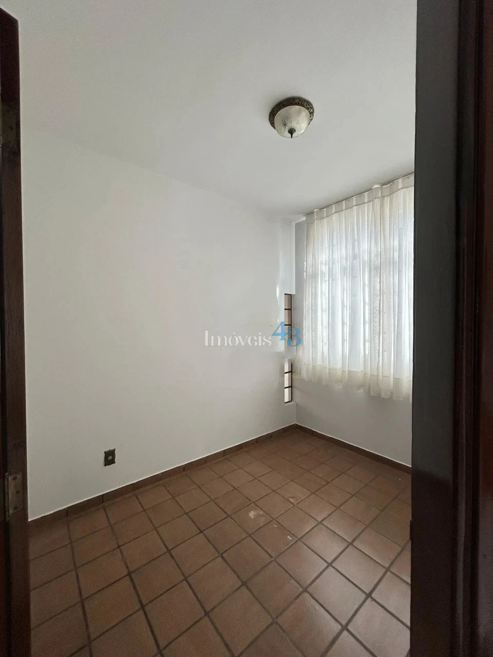Imagens do imóveis CASA A VENDA - JD VILA RICA - CAMBE-PR