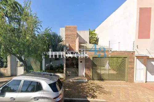 CASA ALTO PADRÃO - CENTRO
