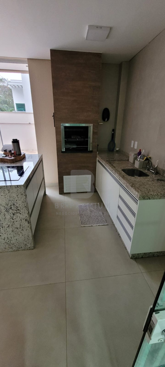 Imagens do imóveis ROYAL FOREST
