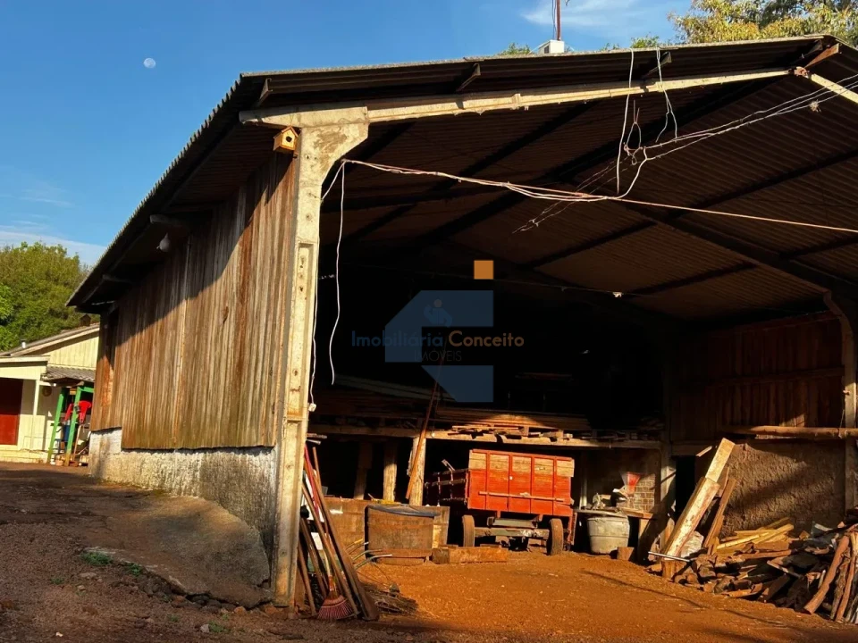 AREA RURAL A VENDA EM LINDOESTE