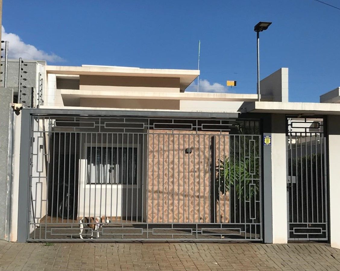 Imagens do imóveis Casa com 2 suíte + 1 dormitório à venda, 90 m² por R$ 700.000 - Tropical III - Cascavel/PR