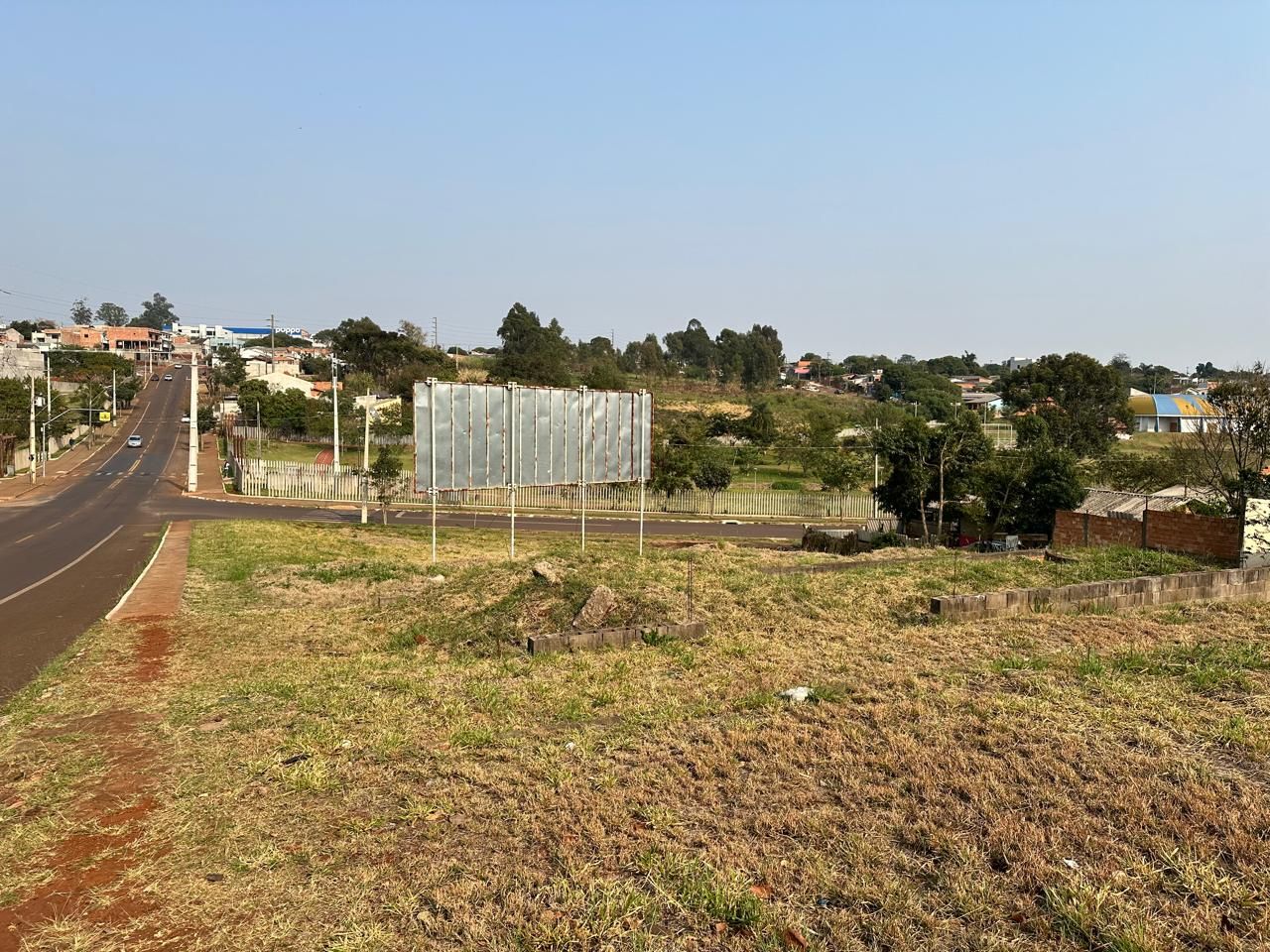 Imagens do imóveis Terreno à venda, 1011 m² por R$ 710.000,00 - Morumbi - Cascavel/PR