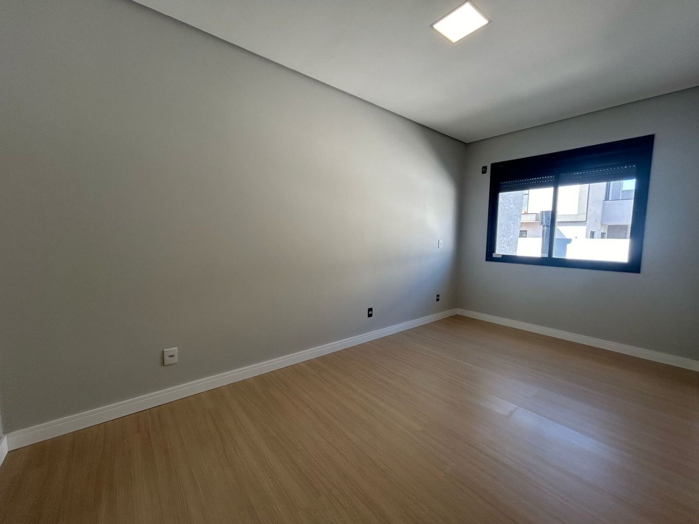 Sobrado com 3 dormitórios à venda, 160 m² por R$ 1.150.000,00 - Country - Cascavel/PR